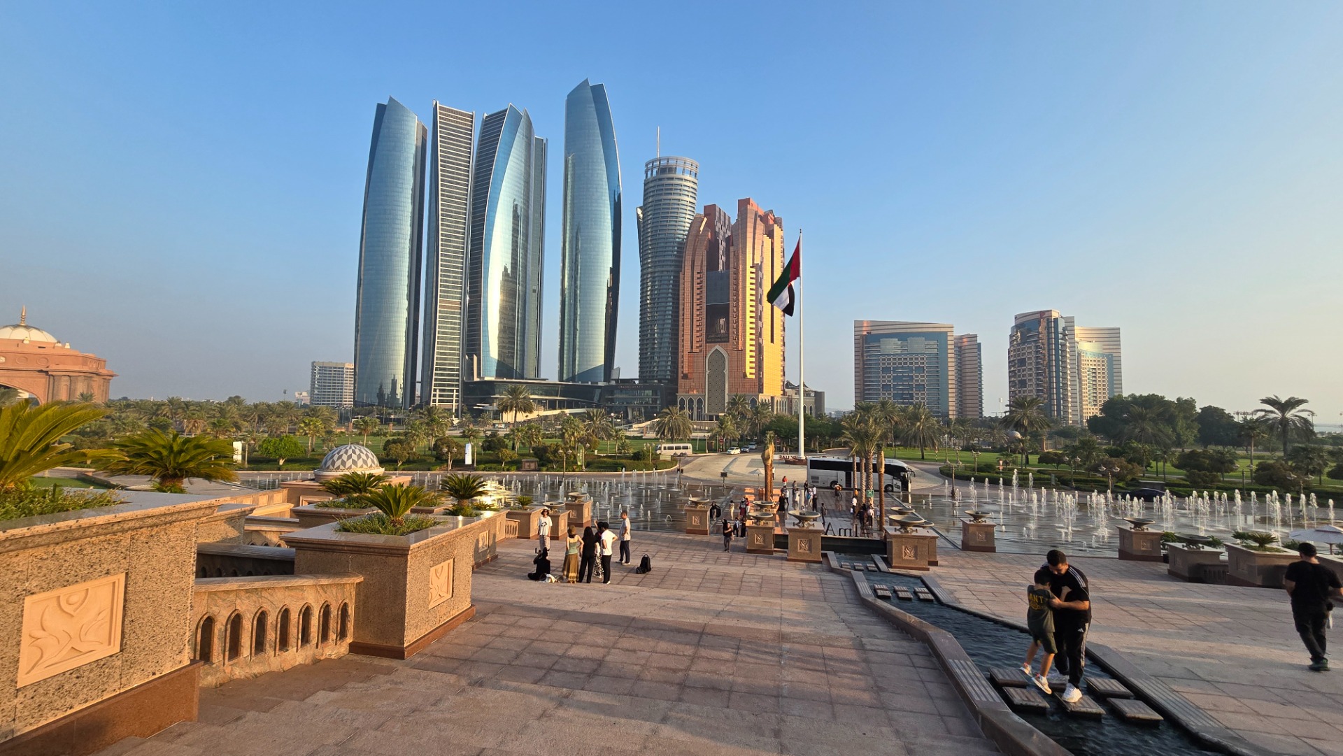 Emirates, Abu Dhabi