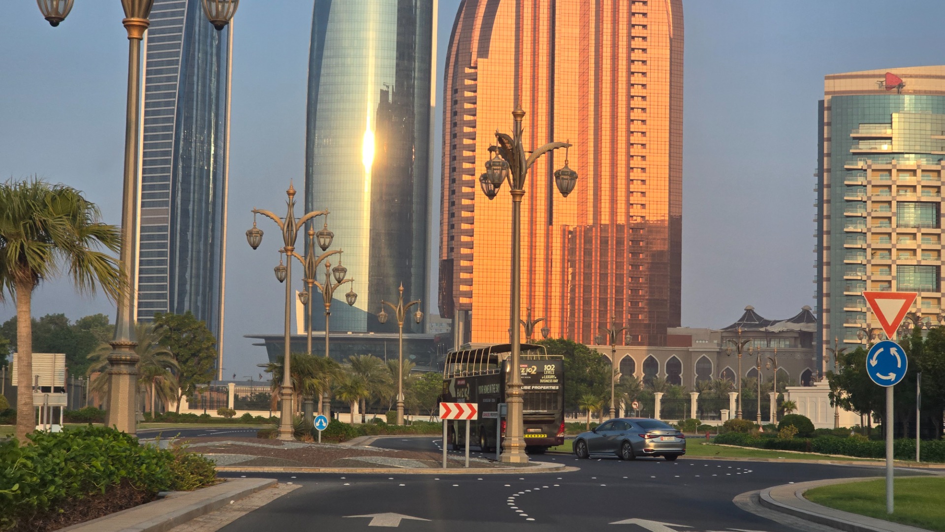 Emirates, Abu Dhabi