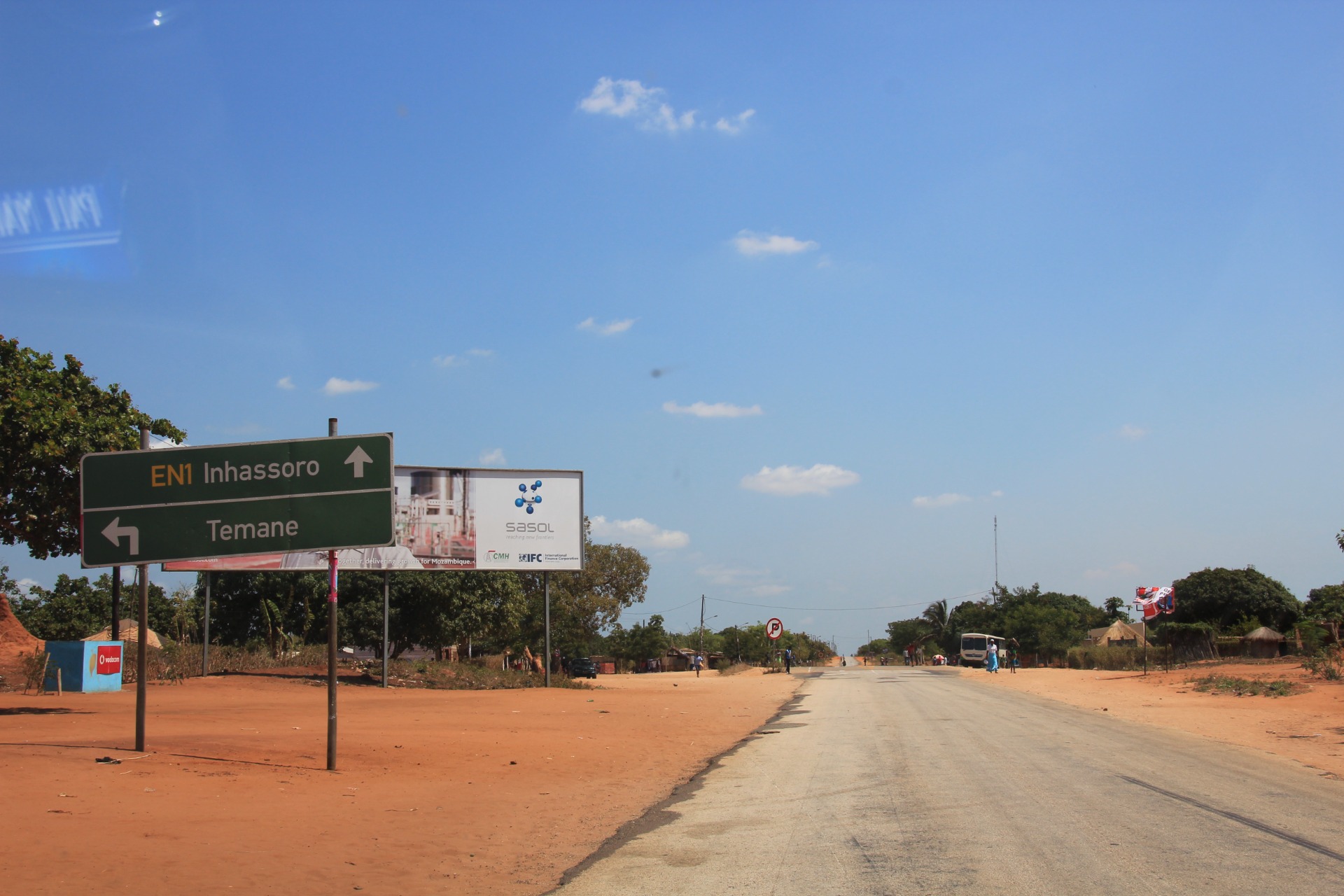 Paisagens ao longo da estrada de Vilanculos à Beira