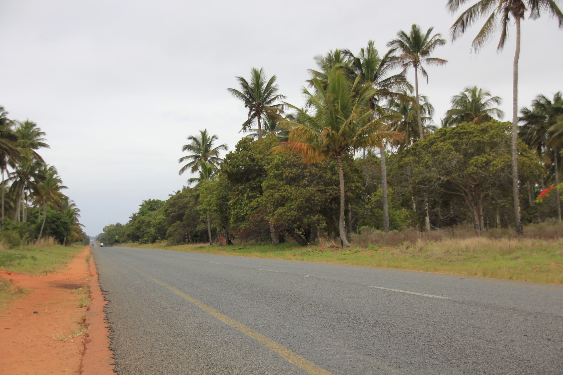 Paisagens ao longo da estrada de Bilene a Inhambane