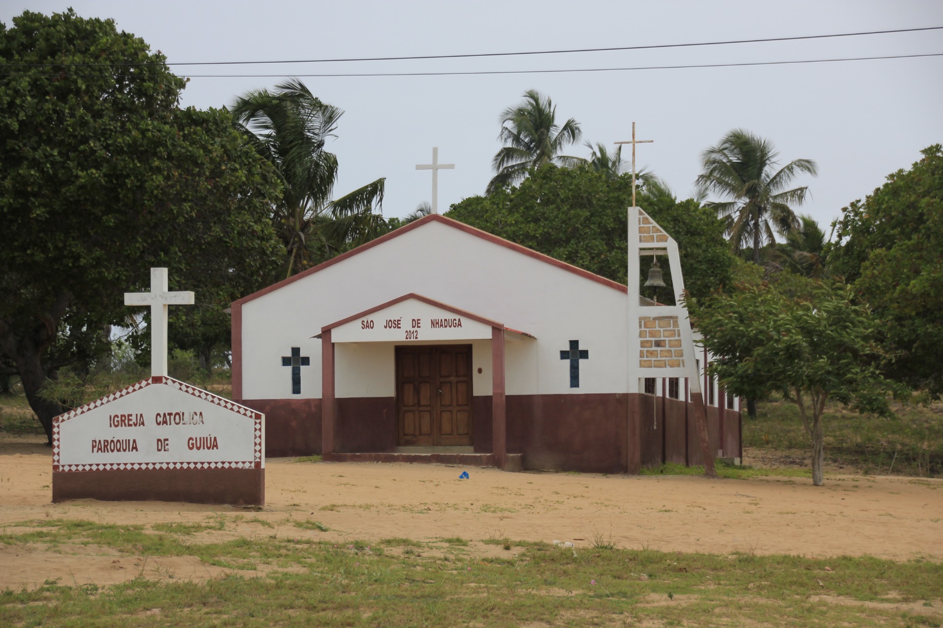 Paisagens ao longo da estrada de Bilene a Inhambane