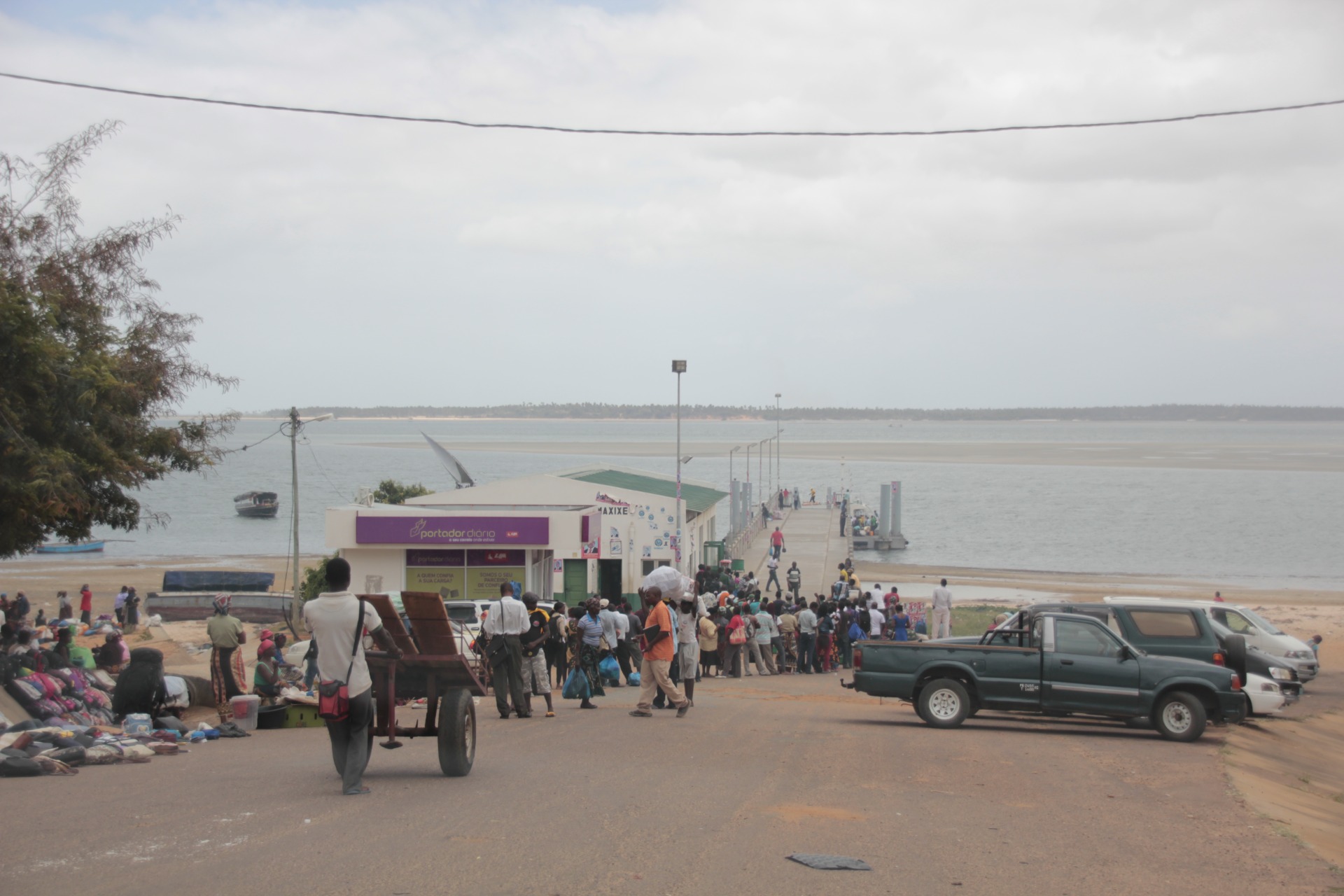 Paisagens ao longo da estrada de Inhambane a Vilanculos