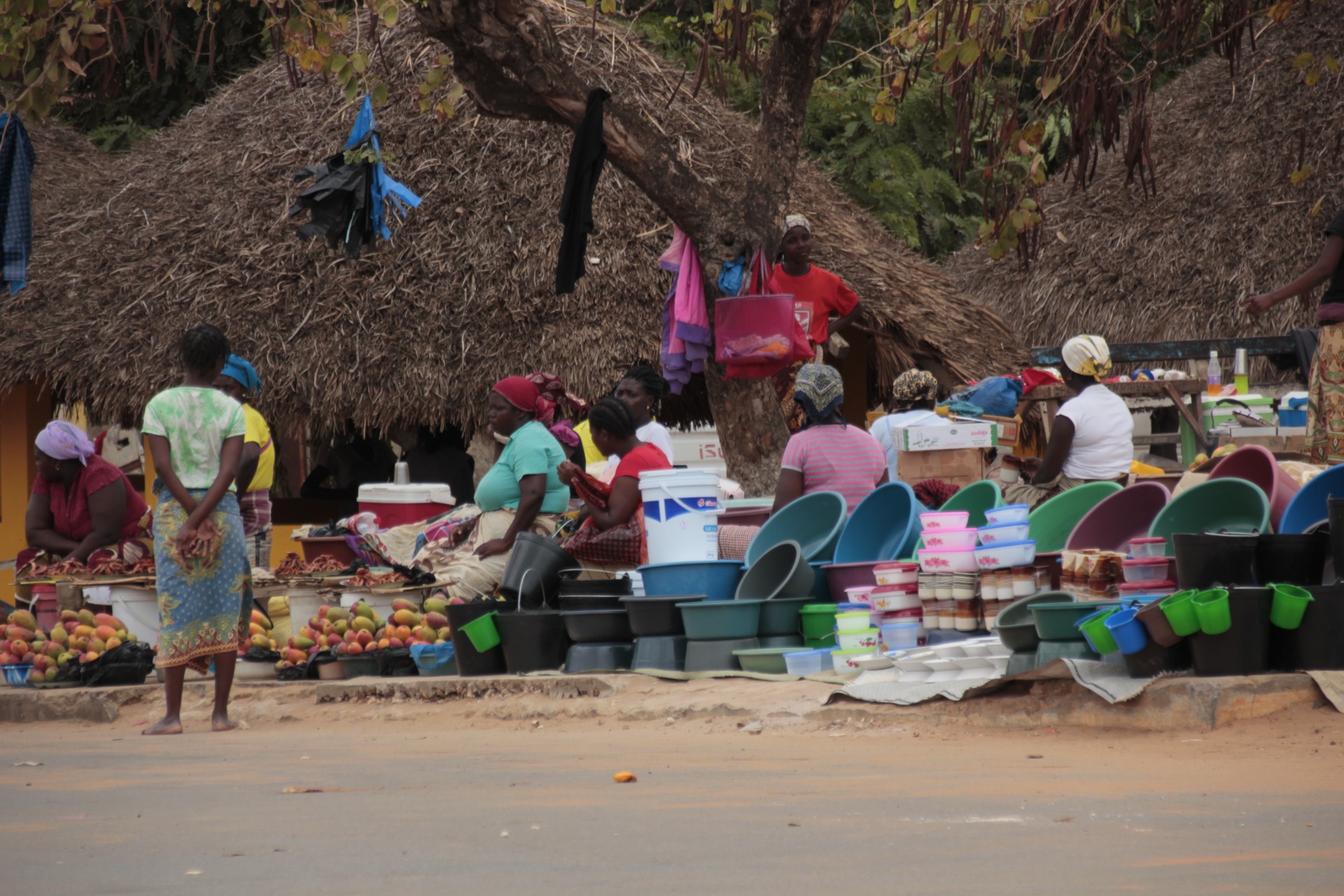Paisagens ao longo da estrada de Inhambane a Vilanculos