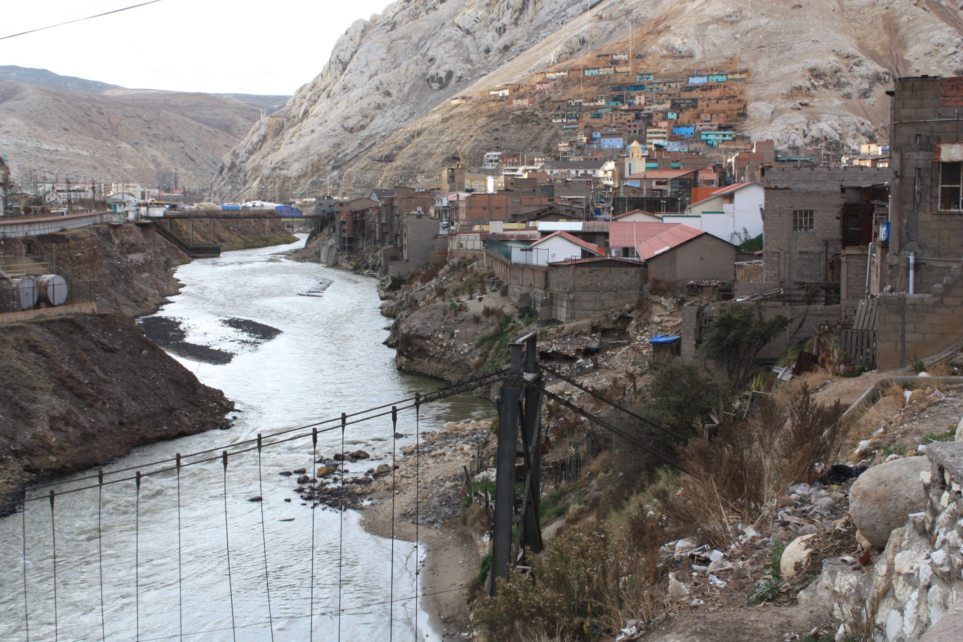 La Oroya, cidade mineira. Peru