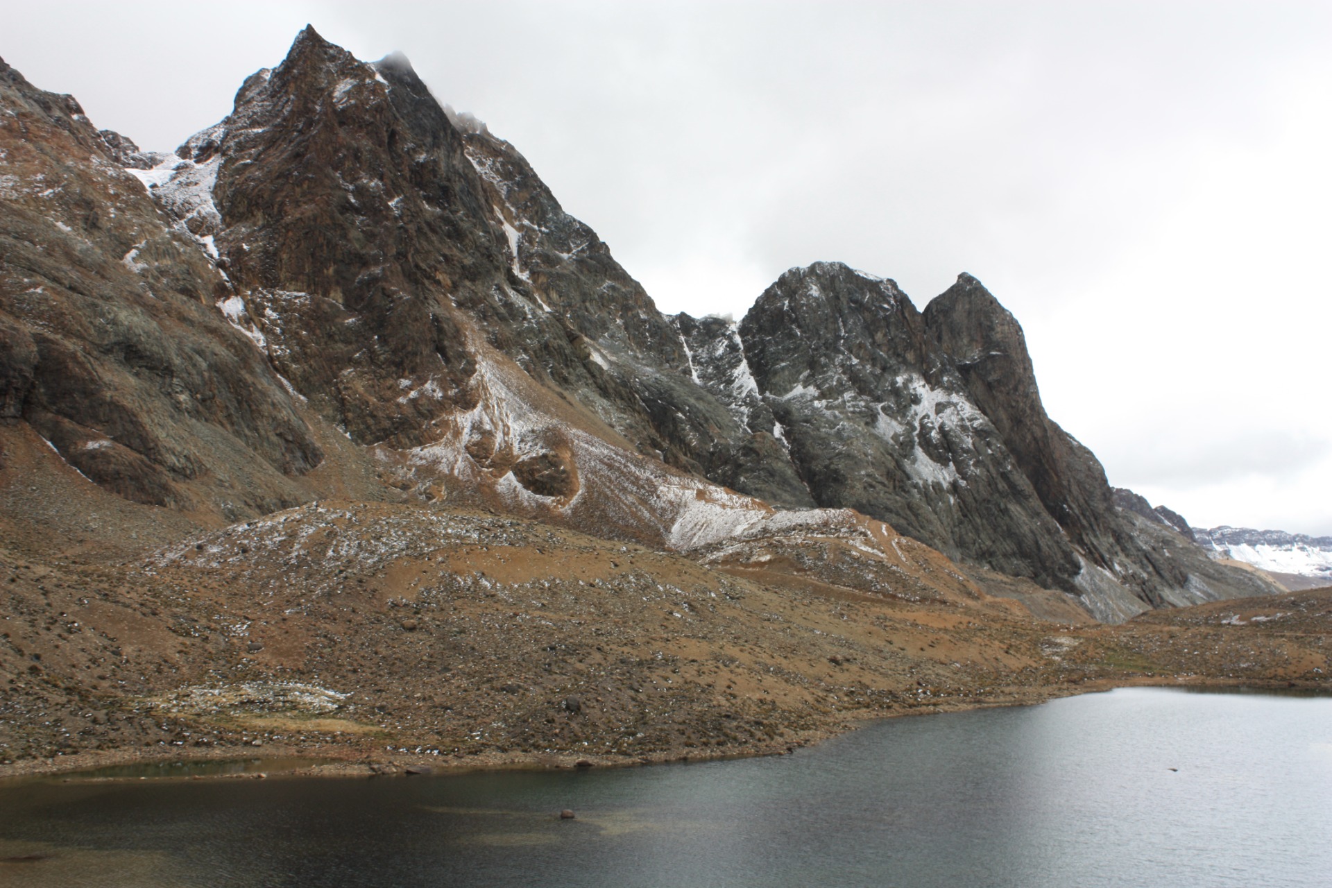 Paisagens dos Andes de Lima a Huancayo