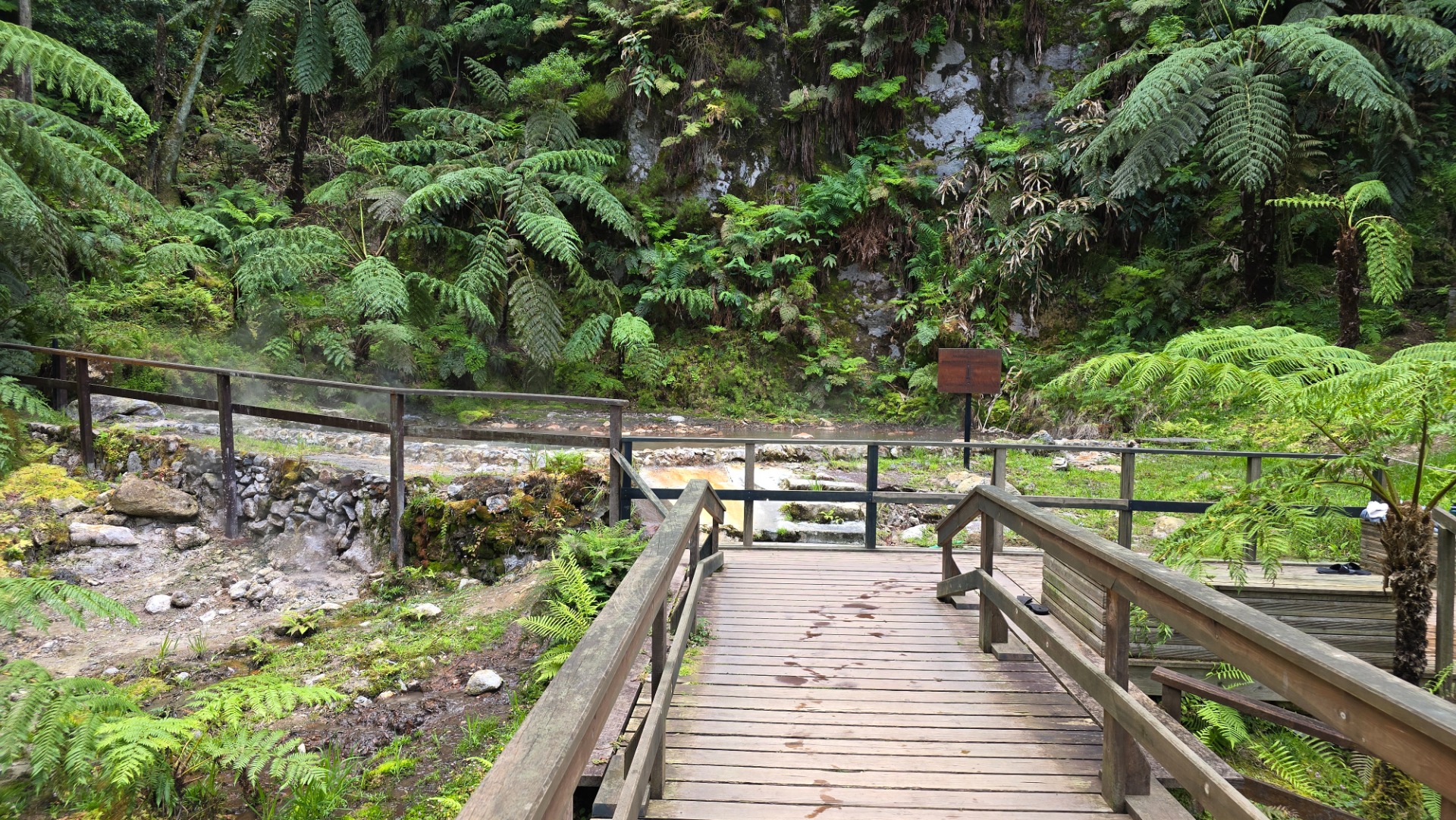 Caldeira Velha, Ilha de São Miguel