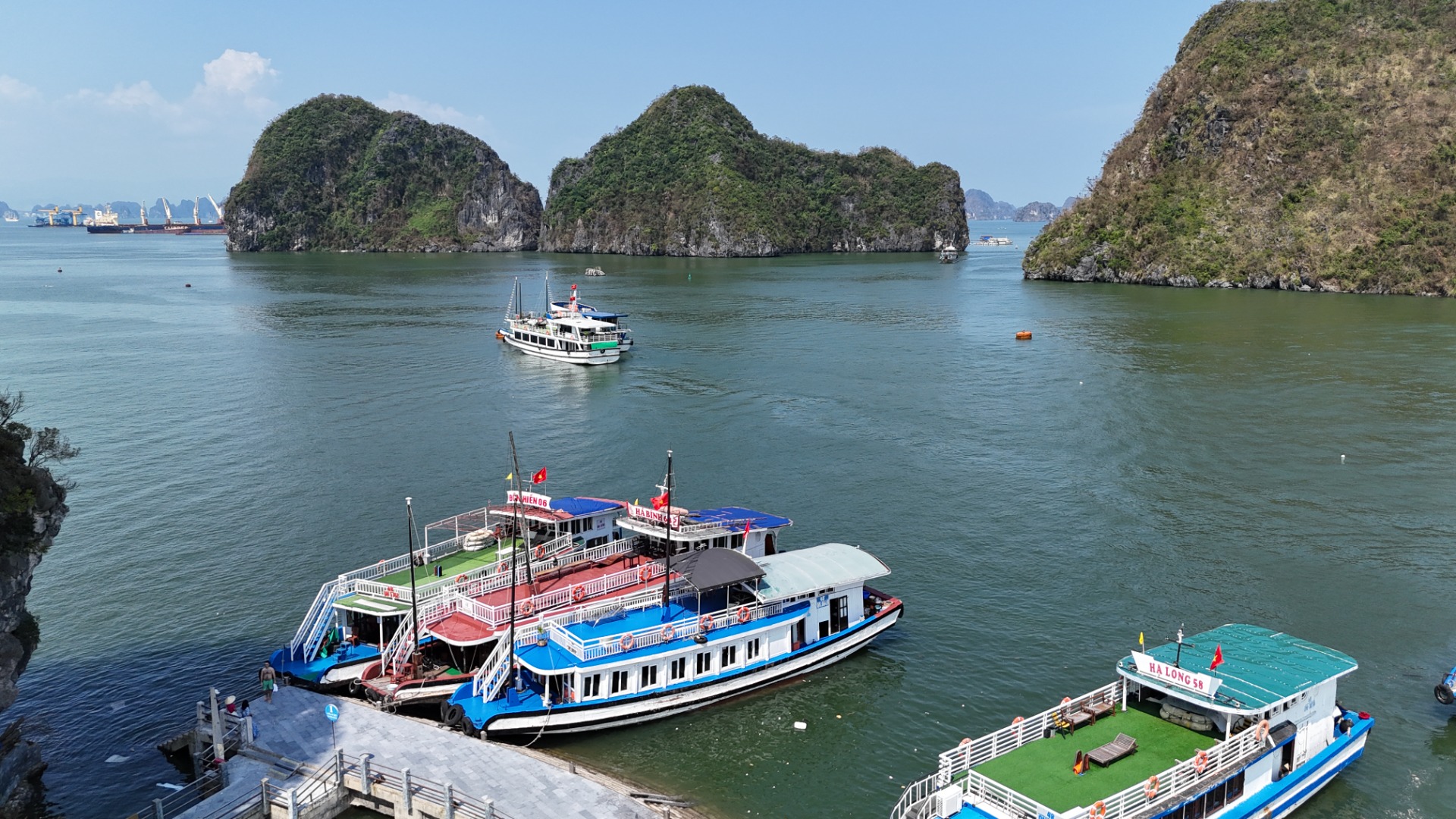 Ha Long Bay. Hanoi, Vietname