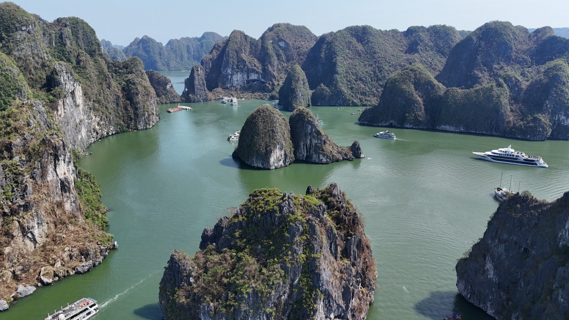Ha Long Bay. Hanoi, Vietname