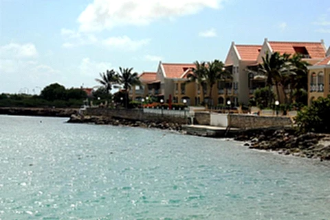Beira mar de Kralendijk