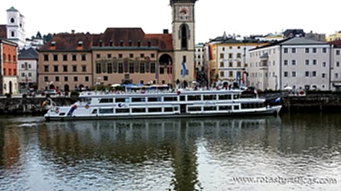 Passeio de Barco no Rio Danúbio em Passau