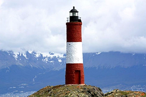 Farol  Les Eclaireurs