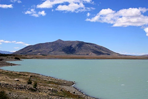 Trecho da estrada de El Calafate ao Glaciar Perito Moreno