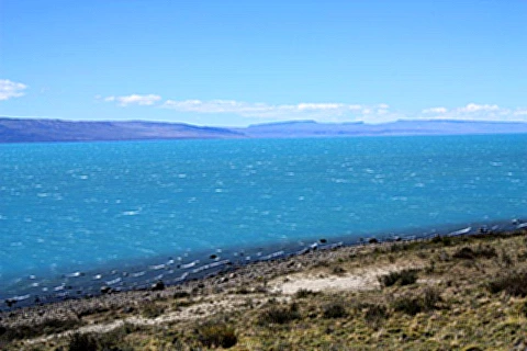 Trecho da estrada de El Calafate ao Glaciar Perito Moreno