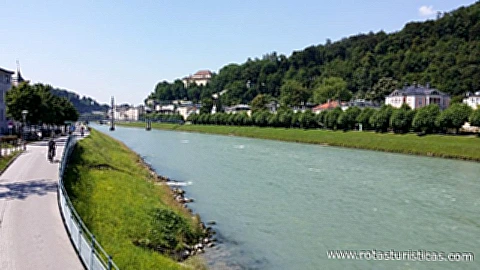 Rio Salzach em Salzburgo