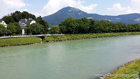 Rio Salzach em Salzburgo