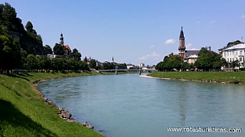 Rio Salzach em Salzburgo