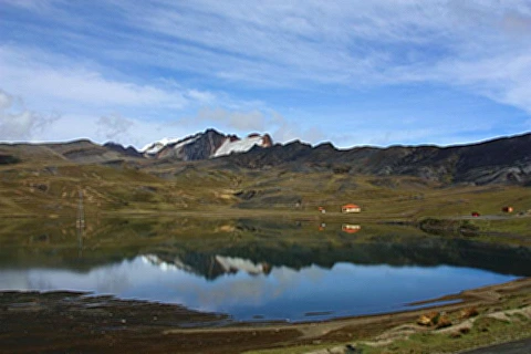 Paisagens da estrada La Paz a Coroico