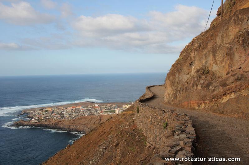 Estrada de acesso a Fontainhas, ilha de Santo Antão, Cabo Verde