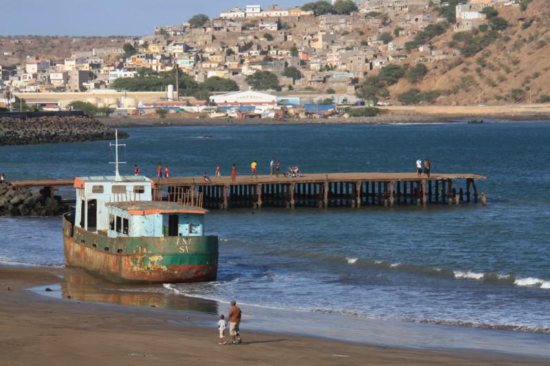 Praia da Gamboa
