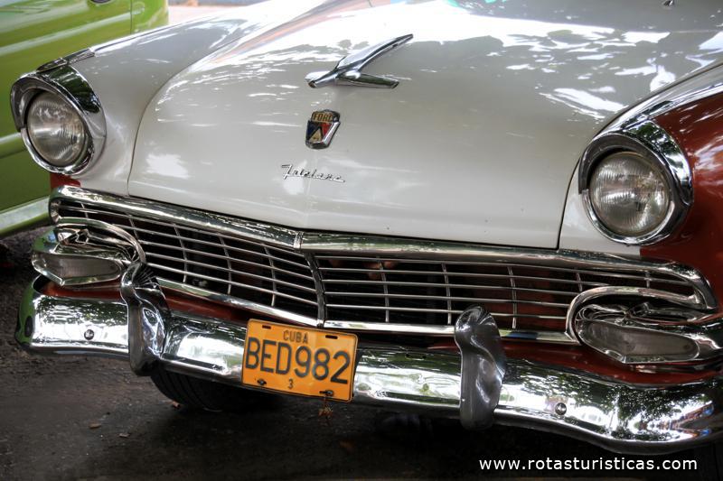 Museu automóvel em movimento