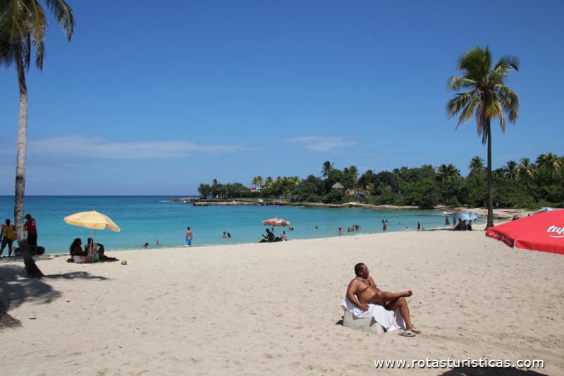 Playa Bacuranao - Playas del Este