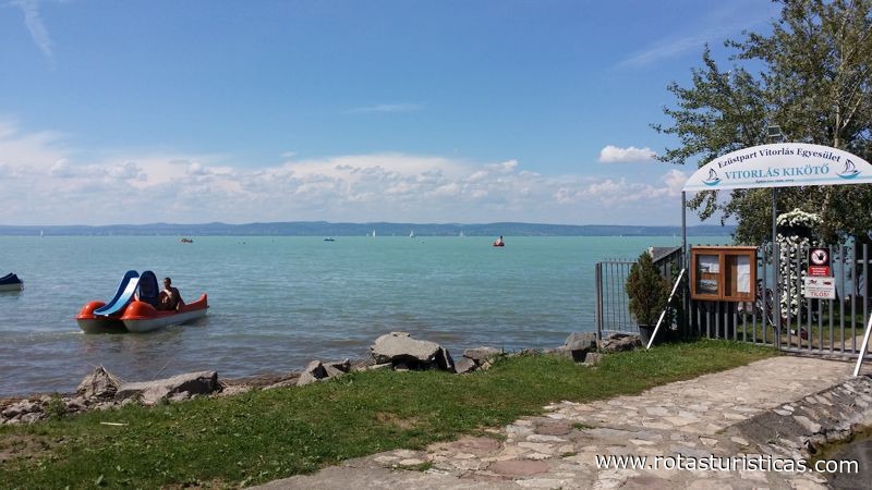 Estancia Balnear Nas Margens do Lago Balaton