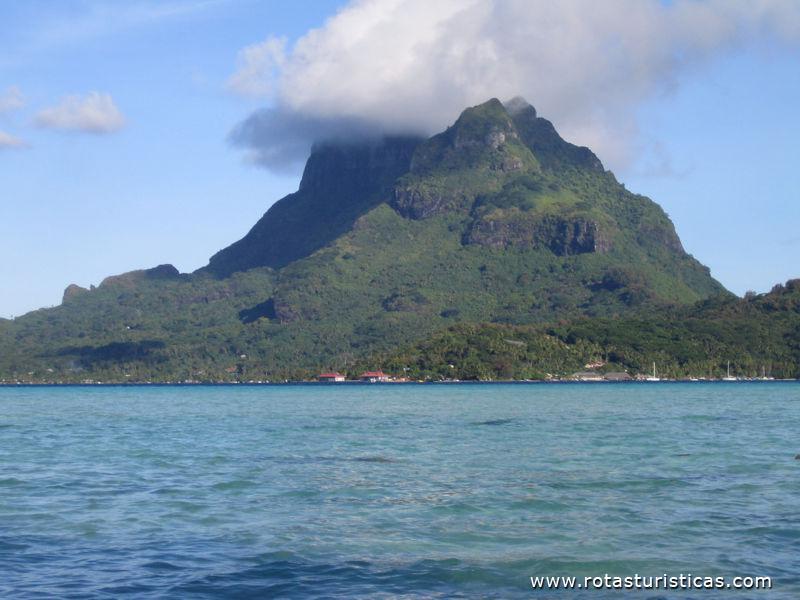  Bora Bora