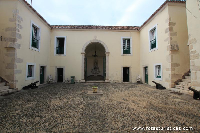 Interior do forte de São Sebastião