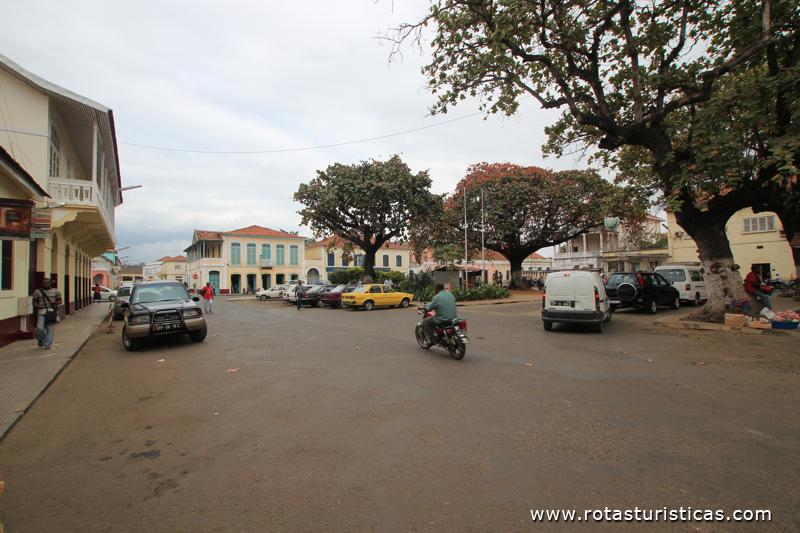 Largo do posto de combustivel