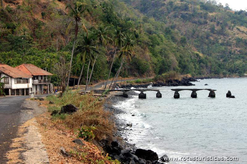Paisagens da costa norte de São Tomé