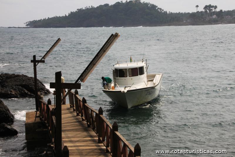 Ponta da Baleia, ancorador para Ilheu das Rolas
