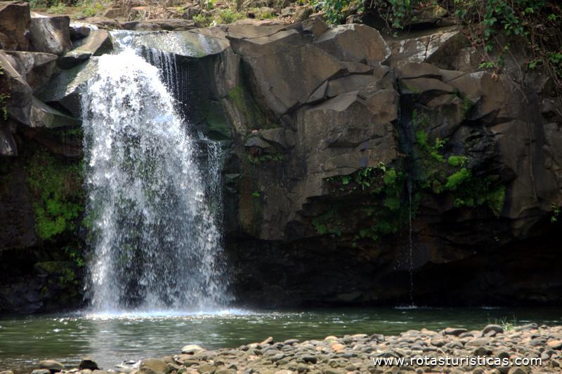 Cascata de Praia Pesqueira