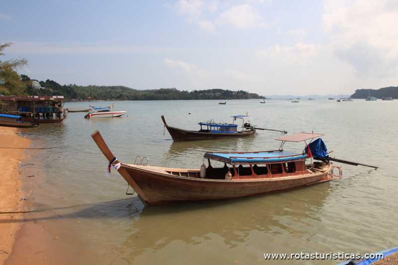 Praia de Ban Thum Phlo - (Phuket/Tailandia)