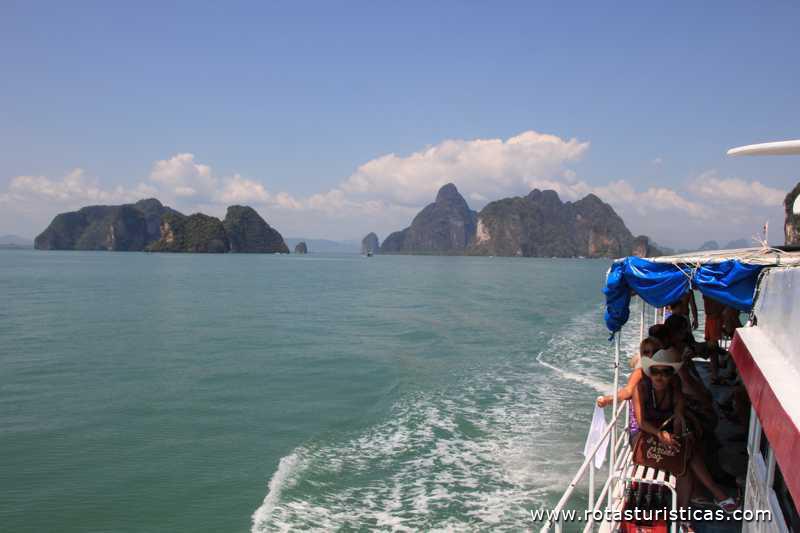 Passio de barco no Phang Nga National Park - (Phuket/Tailandia)