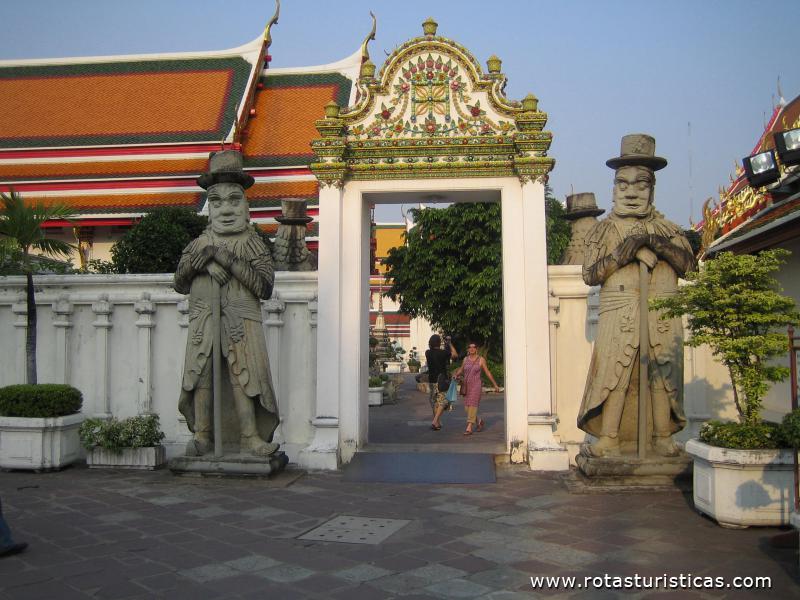 Temple of Esmerald Budha