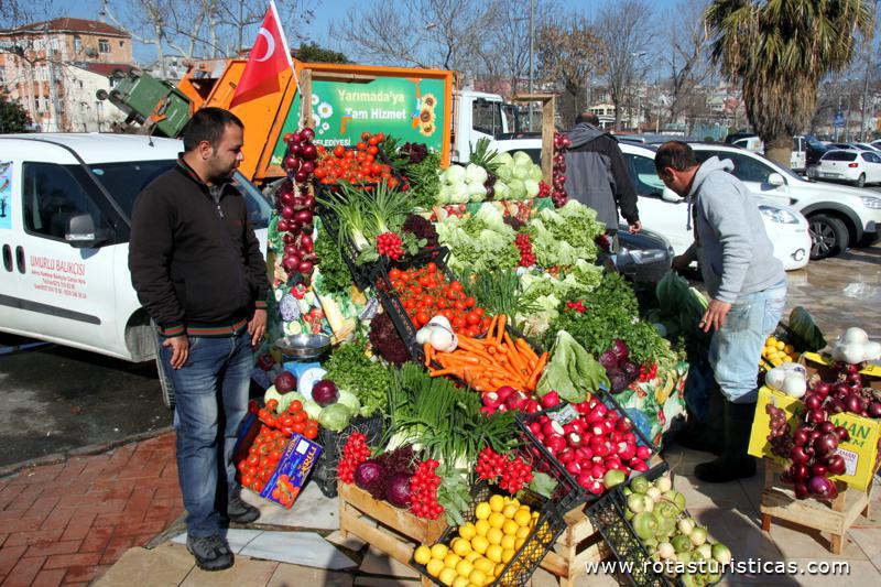Frutas e legumes muito frescos, Istanbul, Turkey