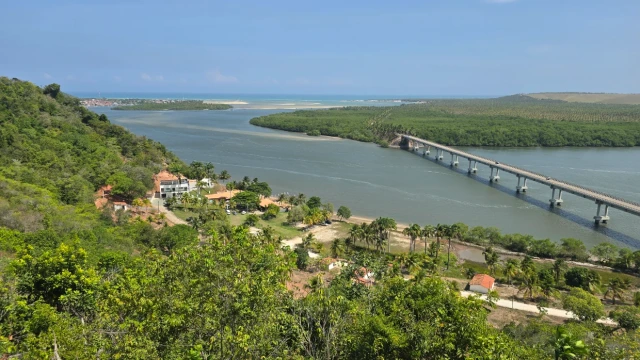 Praia do Gunga