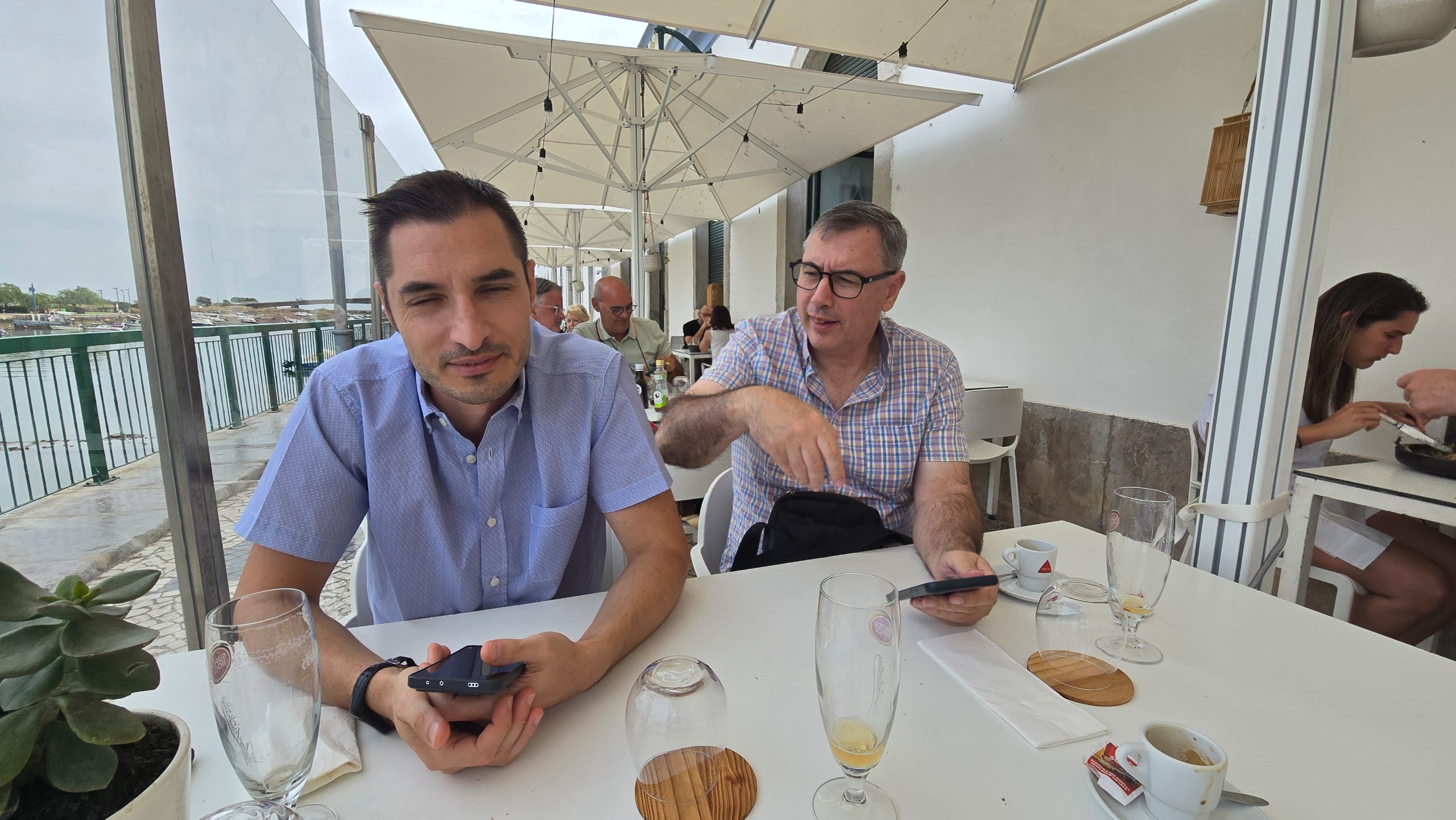Almoçando com amigos